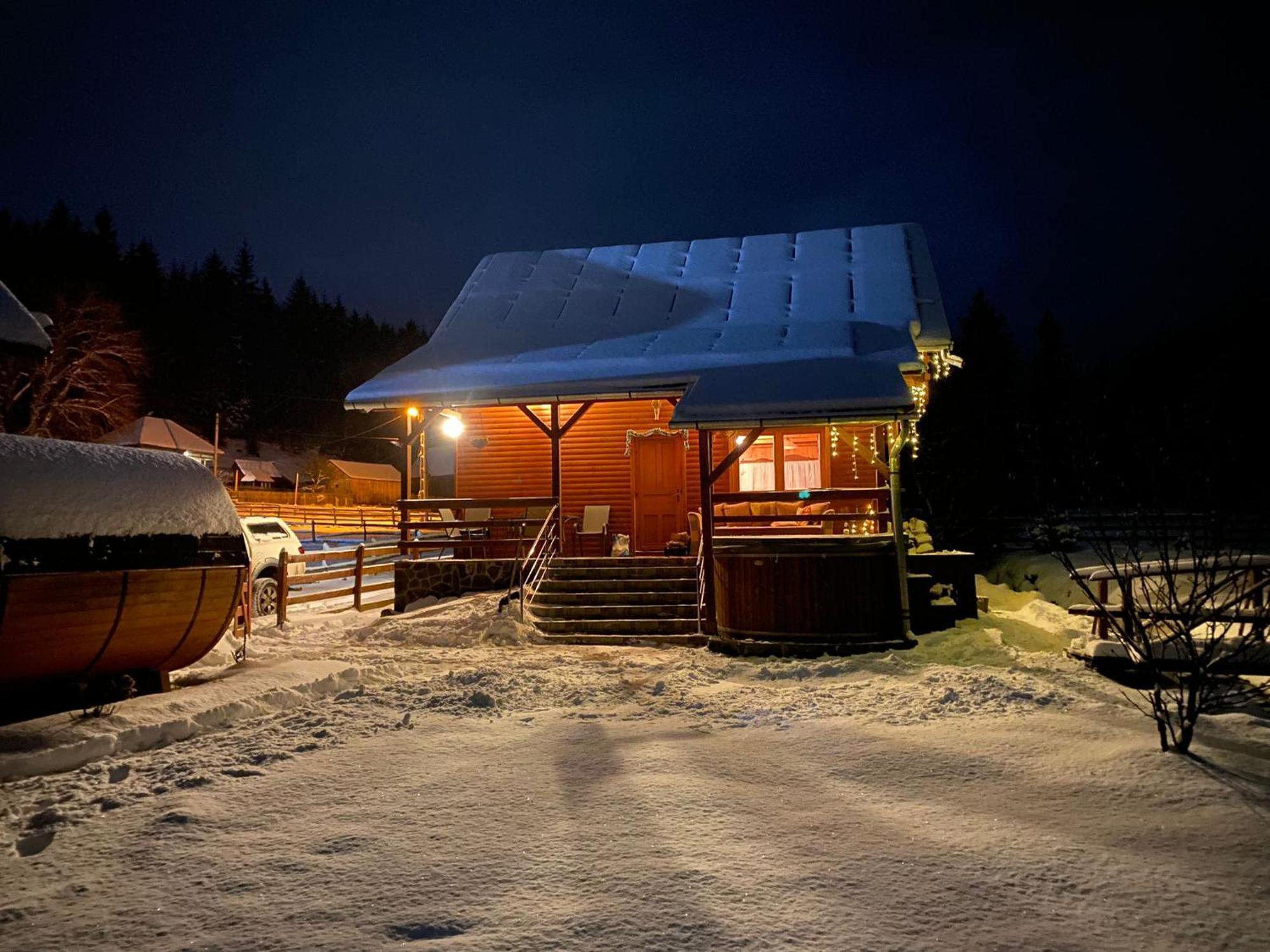 Villa Magasbuekk Pataka Kulcsoshaz Izvoare  Zimmer foto